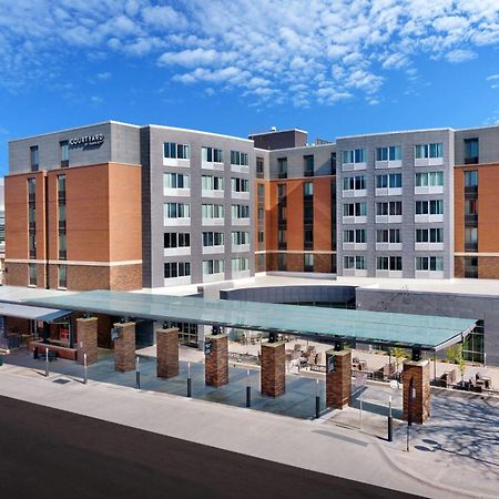 Hotel Courtyard Lincoln Downtown Exterior foto